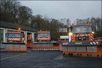 Kleine Parade v.r.n.l: MAN 19.364, Actros 1831 und Atego 1828 der AM L�denscheid am 21.11.2008.

