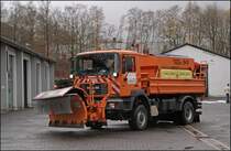 Der MAN 19.364 ist der st�rkste im Fuhrpark der Autobahnmeisterei L�denscheid. (21.11.2008)