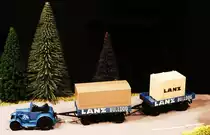 BREKINA BULLDOG-GESPANN-
LANZ-Eilbulldog mit 2 Anhängern von Brekina-schönes Sammlerstück,am 5.2.2017...