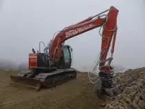 Hitachi Zaxis ZX 135 US-5B aufgenommen am 01.01.2017