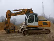 Liebherr R 924C Litronic auf einer Baustelle in Grevenmacher (Lux.), 01.01.2017