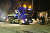 MAN TGX26.480 Zugmaschine kommt bei der Demontage der Lok Anna 9 am Tierpark Alsdorf.
am 18.2.2017 zum Einsatz