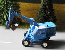 BUSCH MOBILBAGGER  WEIMAR 
Sehr schön detailliertes HO-Modell von BUSCH-das Original,ab 1965 im
VEB-Weimar-Werk produziert,wurde/wird vielfältig in Landwirtschaft/Industrie/
Bauwesen eingesetzt,am 21.2.2017