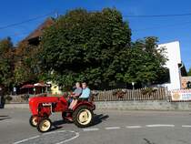 PORSCHE-Junior, trifft zur Oldtimerveranstaltung in Rottenbach ein; 160904
