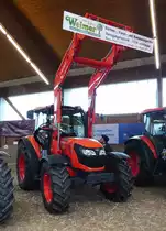 =Kubota M9960 steht im Februar 2017 bei der Hessischen Landwirtschaftsausstellung in Alsfeld