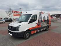 VW Crafter mit Stapler Werbung am 23.03.17 in Erlensee