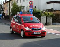 Feuerwehr Maintal Mercedes Benz A-Klasse KdoW (Florian Maintal 1-10-1) am 25.02.17 beim Faschingsumzug in Dörnigheim
