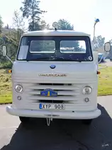 Ein Volvo L430 Trygge, abgelichtet am 28.08.2010 auf dem Flughafengelände in Göteborg.