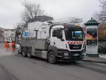 MAN Entsorgungsfahrzeug bei der Kanalreinigung,am 08.Februar 2017,am Bahnhof in Bergen/Rügen.