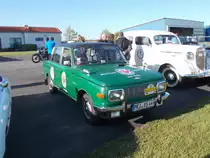 Auf dem Flugplatz in Güttin war am Abend,vom 15.Mai 2016,auch Dieser Wartburg 353 W dabei.