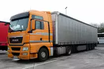 =MAN-Sattelzug rastet an der A 7, Februar 2017