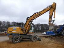 Liebherr A 924C Litronic aufgenommen am 05.03.2017