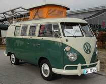 =VW T1, gesehen bei den Retro Classics 2017 in Stuttgart, März 2017