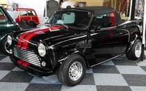 =Austin Mini, ausgestellt bei der Retro Classic Stuttgart im März 2017