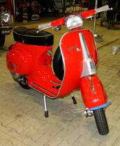 =Vespa, ausgestellt bei der Technorama Kassel im März 2017