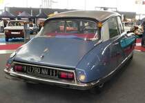 =Citroen DS, präsentiert bei den Retro Classics Stuttgart im März 2017