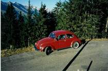 VW-K�fer BE 80'244 im Hirzboden bei Adelboden