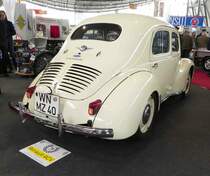 =Renault 4 CV, präsentiert bei den Retro Classics Stuttgart im März 2017