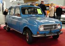 =Renault R 4, gesehen bei den Retro Classics Stuttgart im März 2017