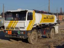 STEYR 17S21 ist bei der Bahnhofsbaustelle in Neumarkt/Kallham im Einsatz; 081230