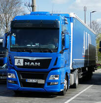 =MAN-Sattelzug rastet an der A 3 im März 2017