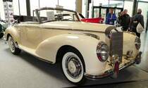 =MB 300 S Cabrio, Bj. 1952, steht bei den Retro Classics Stuttgart im März 2017