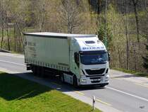 IVECO Sattelschlepper unterwegs bei Truebschachen am 27.03.2017