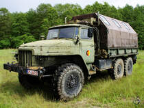 Ein Ural 375D der NVA auf dem Museumsgelände in Finowfurt (Mai 2006)