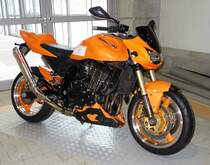 =Kawasaki Z1000, Bj. 2004, ausgestellt bei der Technorama Kassel im März 2017