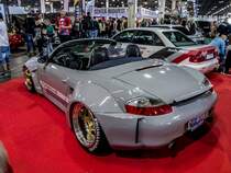 Extrem getunter Porsche Boxster (986), gesehen auf der Automobil und Tuning Show, März 2017