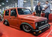 Niedriger geht's nicht! Szuzki Samurai stark gepimpt. Aufnahme: Automobil und Tuning Show März 2017