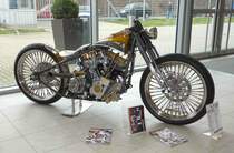 =Harley Davidson Deep Throat, ausgestellt bei der Technorama Kassel im März 2017