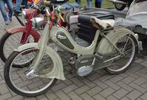 =Triumph Fino steht bei der Technorama Kassel im März 2017 zum Verkauf