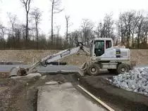 Komatsu PW 160-7 aufgenommen am 12.03.2017