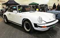 =Porsche 911, fotografiert bei der Technorama Kassel im März 2017