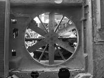 gel�ftete Ansicht in einen ZIL 135