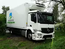 Mercedes Benz Antos am 07.05.17 in Bad Vilbel