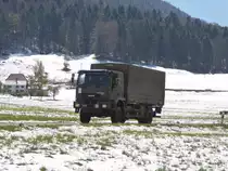 Schweizer Militär - IVECO unterwegs am Scheltenpass am 29.04.2017