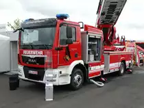 MAN TGM Magirus Drehleiter am 12.05.17 auf der RettMobil in Fulda