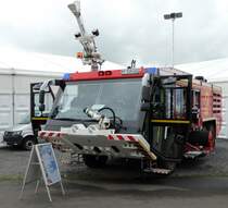 Bundeswehr Flugplatz Fritzlar Ziegler FLF 40/60-6 am 12.05.17 auf der RettMobil in Fulda