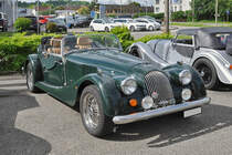 Morgan Plus 8 steht beim Pantheon Im Muttenz für eine Ausfahrt bereit. Die Aufnahme stammt vom 14.05.2017.