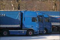 DAF XF105.460  SuperSpaceCab , MAN TGA 18.480 und dahinter Volvo FH12 460PS. Pers�nlich gefallen mir die DAF XF105er am besten :-P