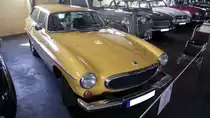 Volvo P 1800 ES. 1972 - 1973. Im Volksmund machte sich für dieses Auto schnell der Begriff
 Schneewittchensarg  breit. Der 4-Zylinderreihenmotor hat einen Hubraum von 1986 cm³ und leistet 125 PS. Die meisten der ca. 8100 hergestellten P 1800 ES Modelle wurden in die USA exportiert. Automuseum Melle am 15.04.2017.