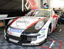 Nr.21 Porsche GT3 Cup 991 vom Team Tsunami RT im Fahrerlager mit Pokal, Rahmenprogramm der 6 Hours of Spa-Francorchamps 2017,Porsche Carrera Cup France & Benelux
