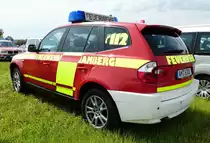 =BMW X3 der Feuerwehr AMBERG, gesehen auf dem Parkplatz der RettMobil Fulda, Mai 2017