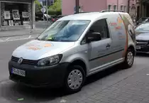 =VW Caddy der Firma  Georg Dietrich  steht im Mai 2017 in Fulda