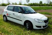 =Skoda Roomster vom DRK KV ZWICKAU steht im Mai 2017 auf dem Parkplatz der RettMobil in Fulda