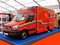 TU München Mercedes Benz Sprinter RTW am 12.05.17 auf der RettMobil in Fulda