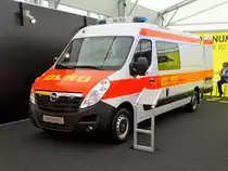 Opel Movano GW der DLRG am 12.05.17 auf der RettMobil in Fulda