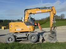 Liebherr A 918 Compact eingesetzt beim Bau der B50n, 23.04.2017